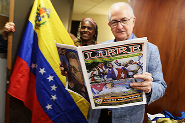 ﻿Celebran en Miami esta victoria política. ﻿‘María Corina Machado con el Nobel de Paz ayudará a sellar la futura libertad’