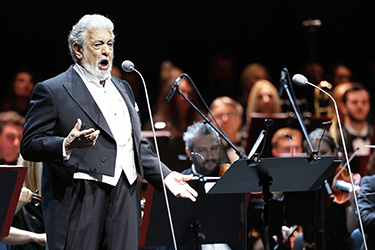 Plácido Domingo, la leyenda que cayó en desgracia