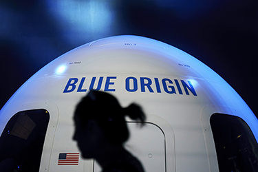 Blue Origin deja de lado el turismo espacial para centrarse en el regreso a la Luna