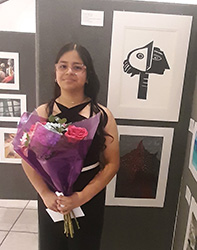 Estudiante de Lincoln-Martí destaca en exhibición de arte en el Museo Lowe de la Universidad de Miami