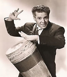 Desi Arnaz, el primer cubano que tocó el cielo estadounidense tras huir de Cuba por motivos políticos