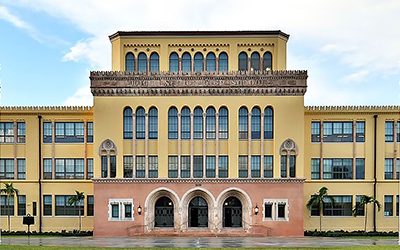 EL MIAMI HIGH el colegio más histórico de Miami