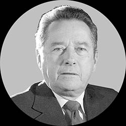 PASADO, PRESENTE Y FUTURO EN LIBRE