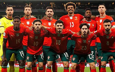 Lujosamente vestido arribó a Florida. Como todo un ‘astro del fútbol mundial’ fue recibido el jugador Cristiano Ronaldo