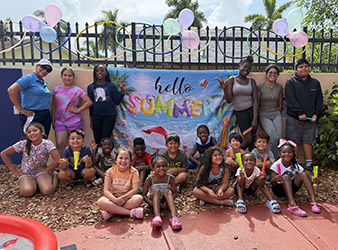 Día de Agua llena de diversión el Campamento de Verano de Lincoln-Martí